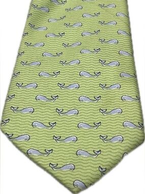 Tommy Hilfiger Green Whale Print Silk Tie 100% Silk Preppy Novelty Necktie